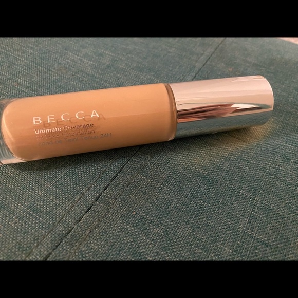 BECCA Foundation NWOT - Picture 6 of 6